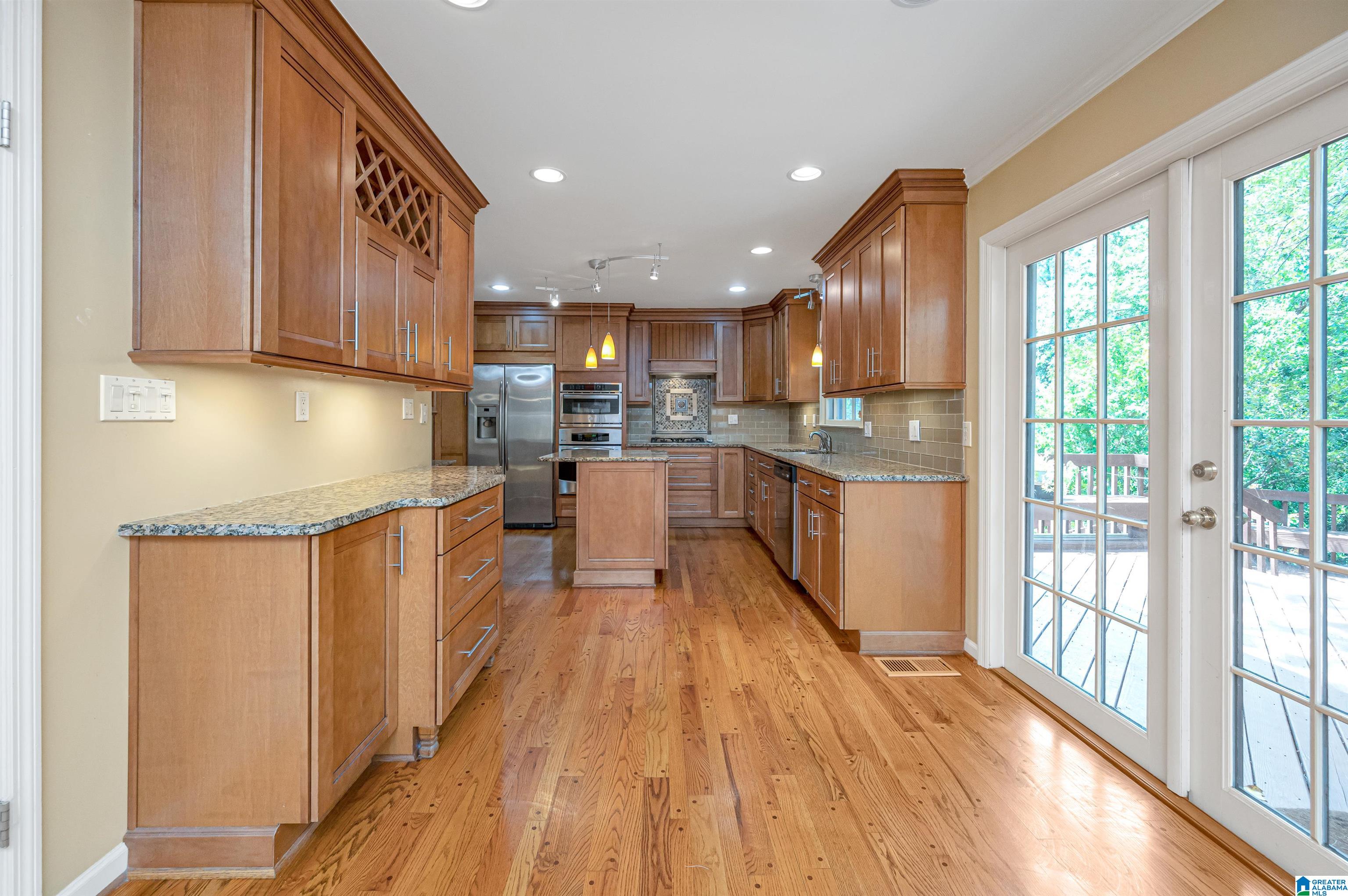 3409 South Brookwood Road Birmingham, AL 35223 - Photo 10 of 51