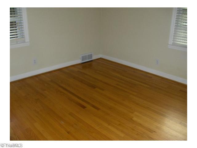 809 North Avalon Road Winston-Salem, NC 27104 - Photo 4 of 6 Master Bedroom.