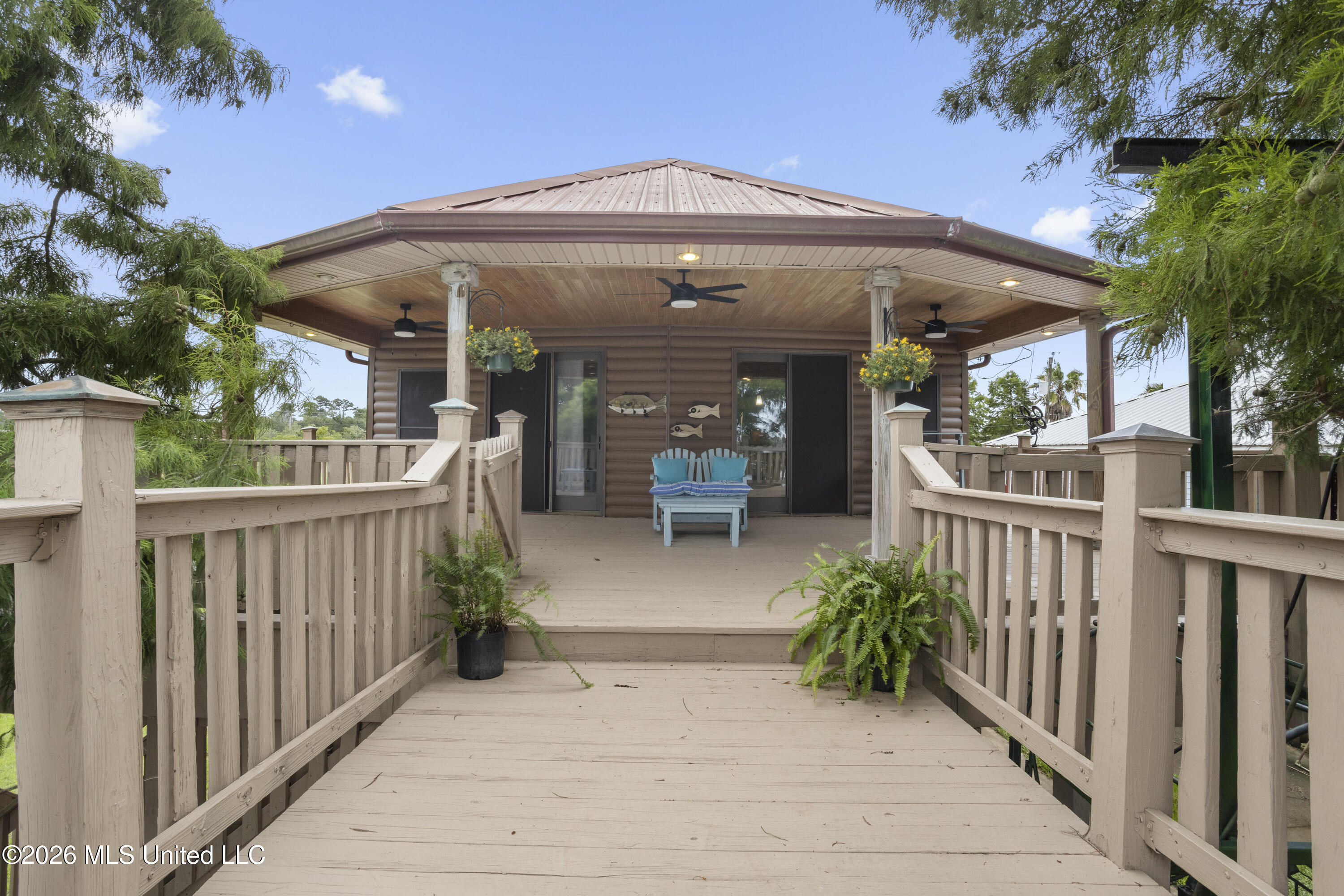 4205 Riverside Drive Pearlington, MS 39572 - Photo 13 of 72 00010