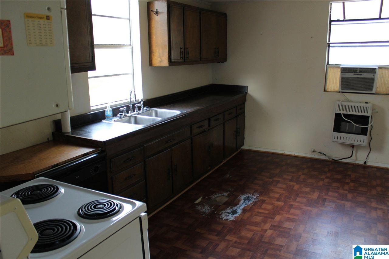 185 Maylene Lane Alabaster, AL 35114 - Photo 6 of 9