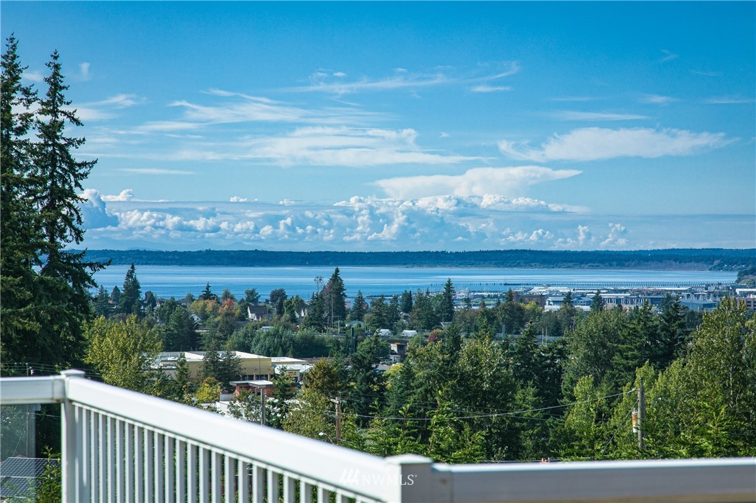 1125 West Racine Street Bellingham, WA 98229 - Photo 4 of 24 Gallery Image 4