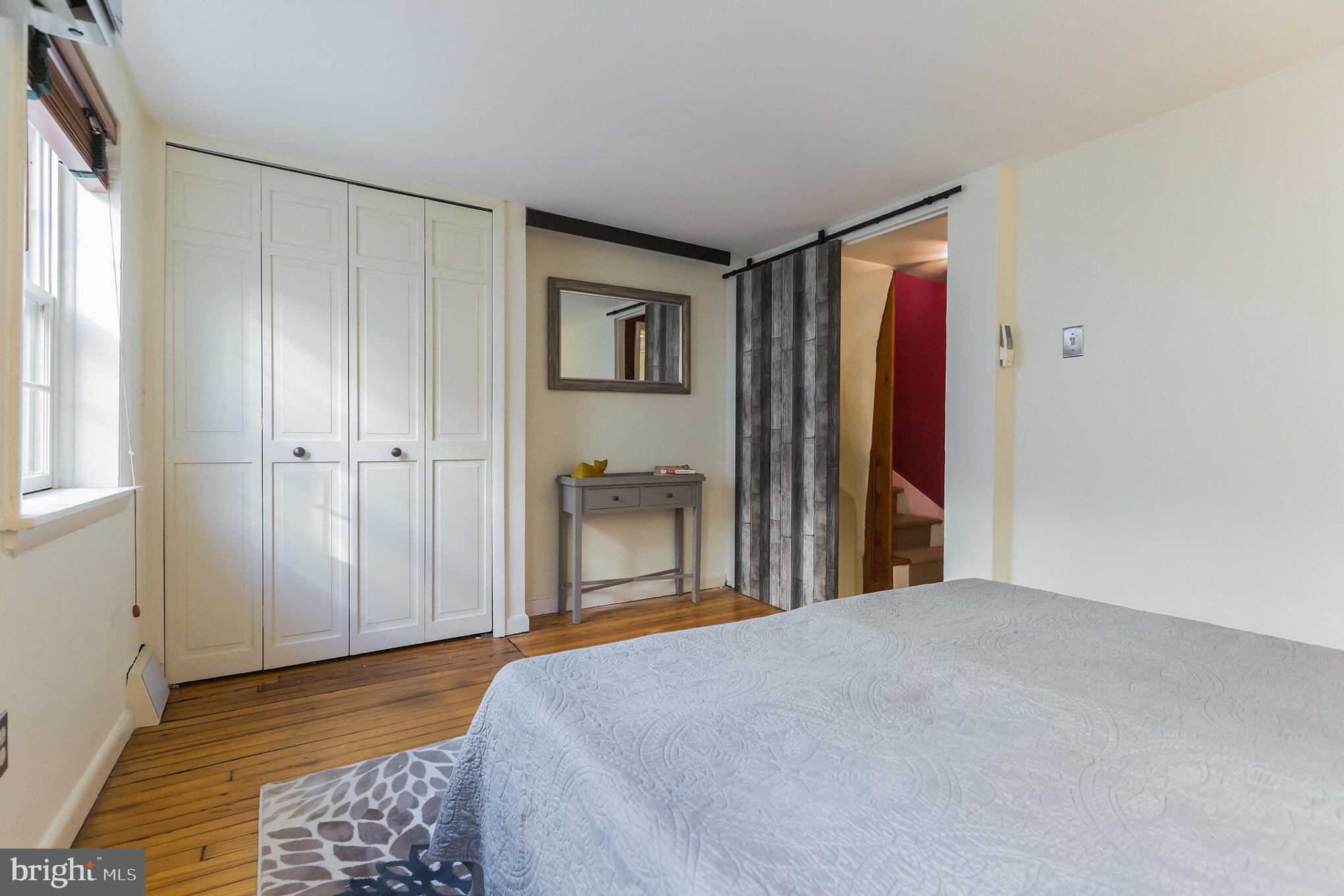 1134 R Waverly Street Philadelphia, PA 19147 - Photo 12 of 23 Gallery Image 12