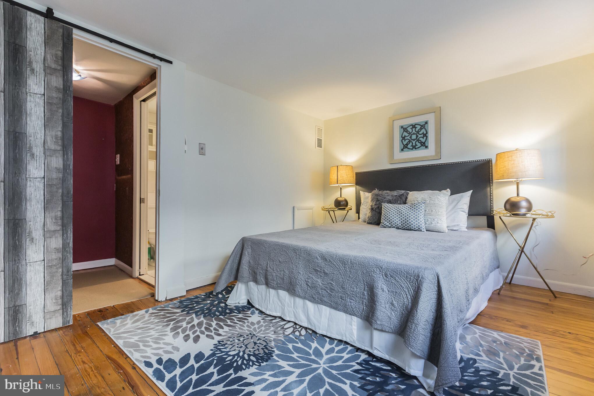 1134 R Waverly Street Philadelphia, PA 19147 - Photo 10 of 23 Gallery Image 10