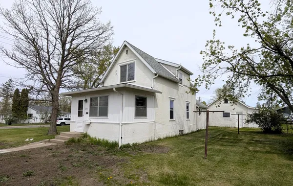 $180,000 | 619 14 Street Northwest, Bemidji, MN 56601