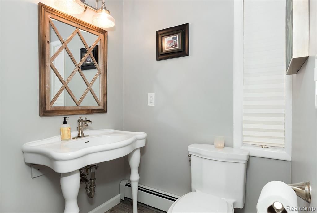 30323 Wicklow Road Farmington Hills, MI 48334 - Photo 13 of 33