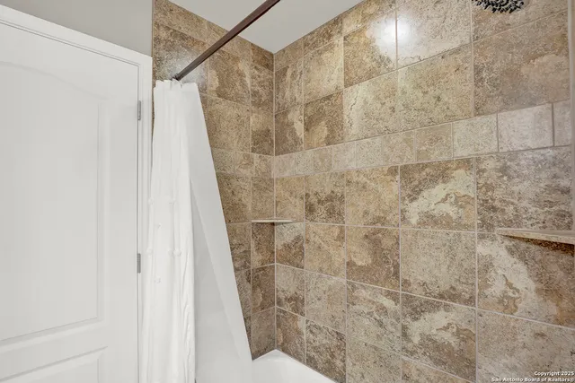 $545,000 | 221 South Monkhouse Street, Poth, TX 78147