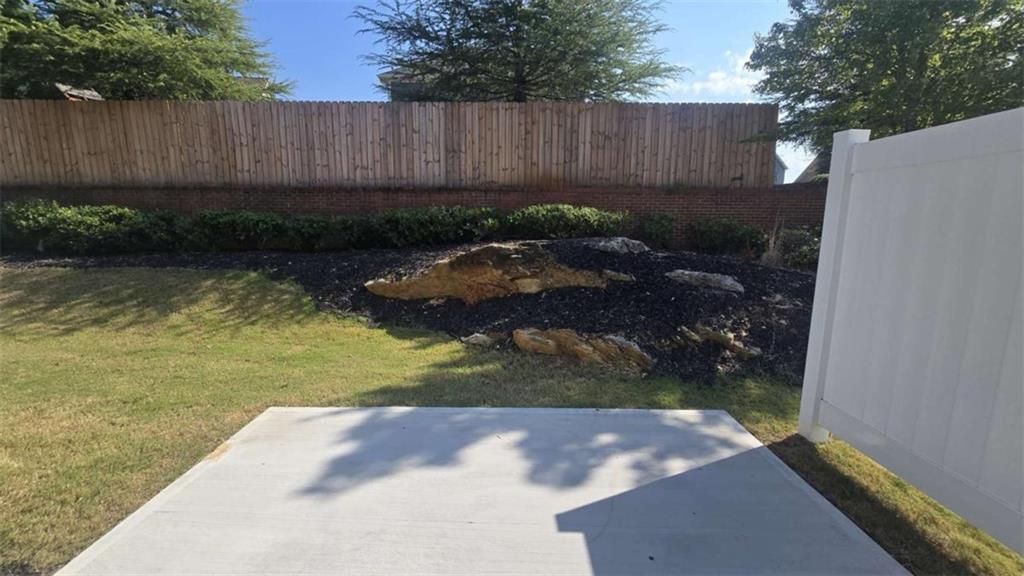 12 Downing Drive Adairsville, GA 30103 - Photo 31 of 36 a view of outdoor space and yard