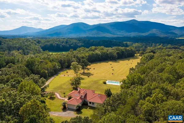 $2,500,000 | 8540 Taylor Creek Road, Afton, VA 22920