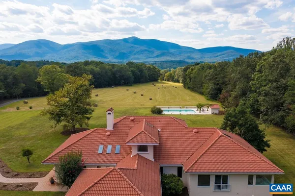 $2,500,000 | 8540 Taylor Creek Road, Afton, VA 22920