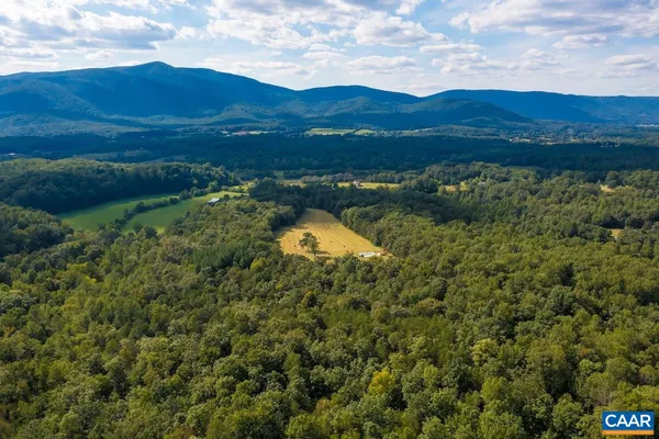 $2,500,000 | 8540 Taylor Creek Road, Afton, VA 22920