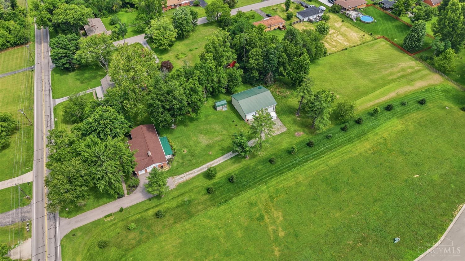 3470 Mt Carmel Road Cincinnati, OH 45244 - Photo 4 of 49