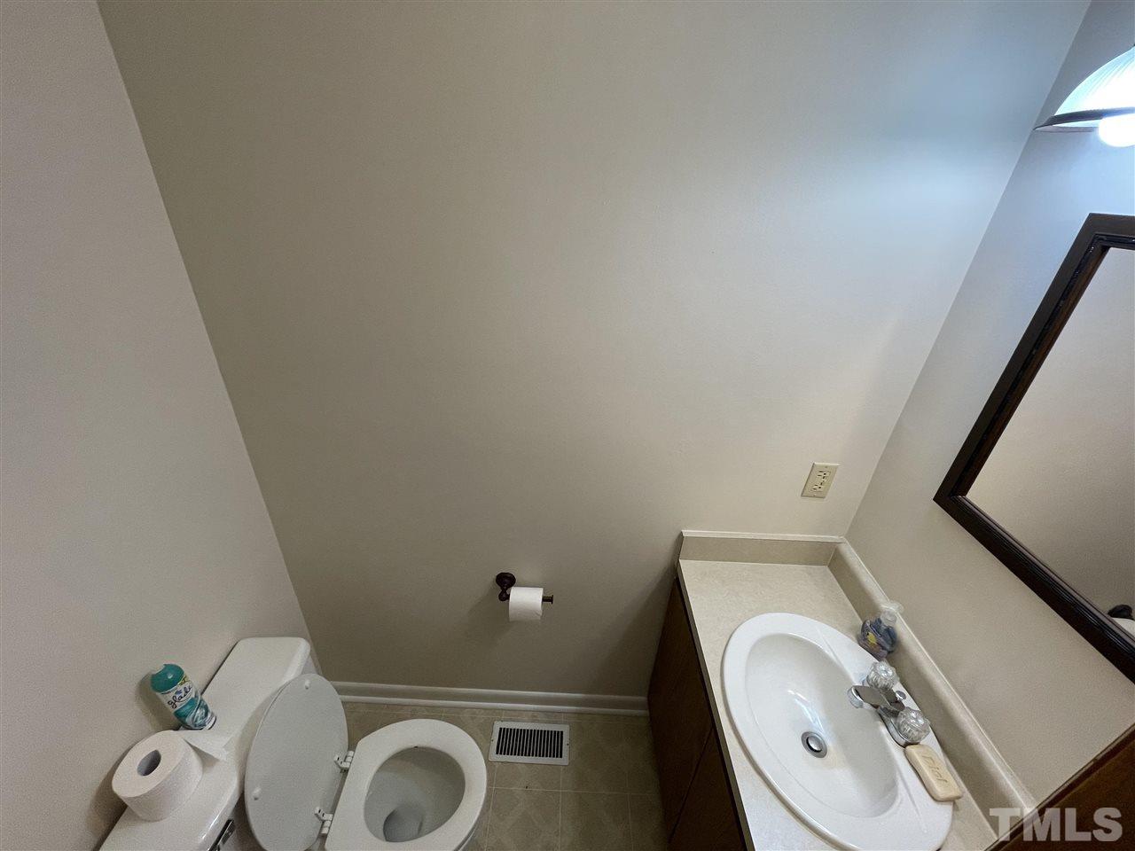 14 Prestwick Place Durham, NC 27705 - Photo 11 of 25