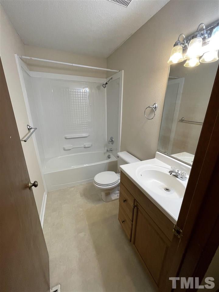 14 Prestwick Place Durham, NC 27705 - Photo 14 of 25 Upstairs