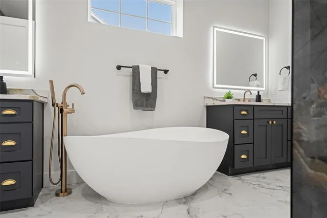 $1,075,000 | 4522 Majestic Hills Loop, Brooksville, FL 34601