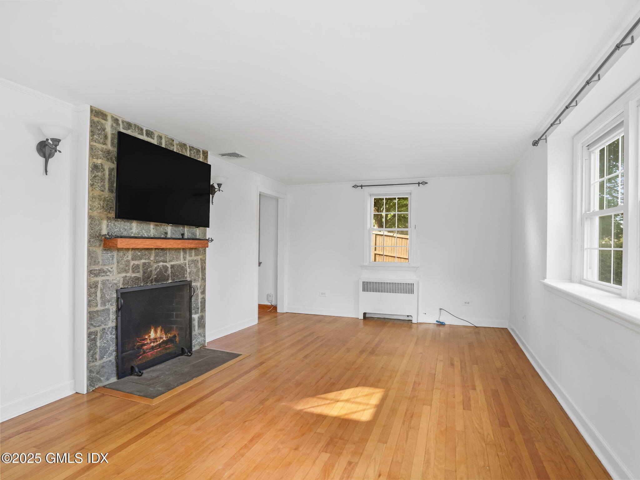 2 River Lane Cos Cob, CT 06807 - Photo 4 of 19 4-web-or-mls-2-river-ln