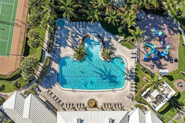 a sign that is on the side of the road