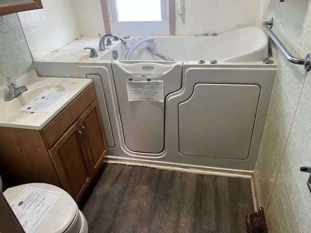 $175,000 | 116 West Naperville Road, Westmont, IL 60559