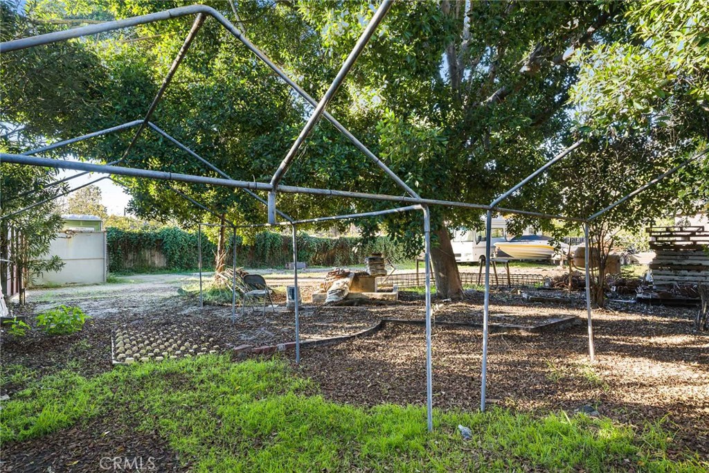 17806 Erwin Street Encino, CA 91316 - Photo 39 of 62