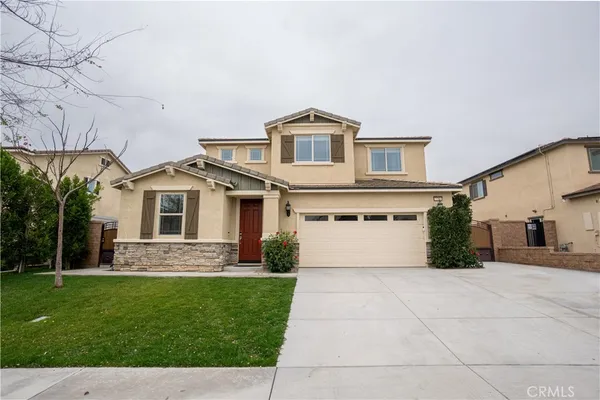 $924,900 | 7786 Arosia Drive, Fontana, CA 92336