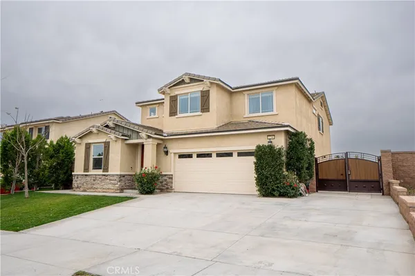 $924,900 | 7786 Arosia Drive, Fontana, CA 92336