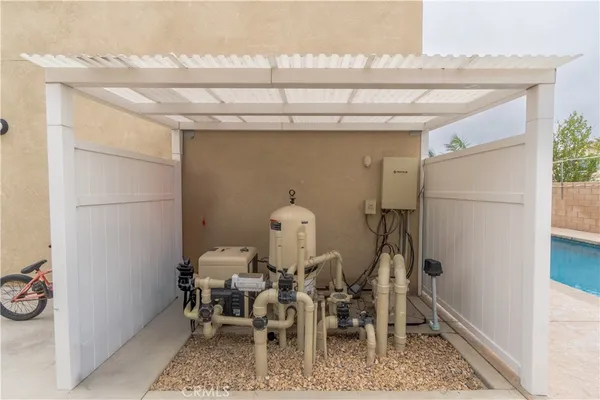 $924,900 | 7786 Arosia Drive, Fontana, CA 92336