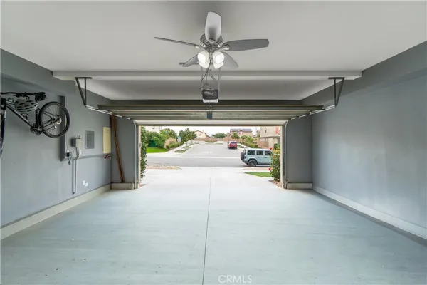 $924,900 | 7786 Arosia Drive, Fontana, CA 92336