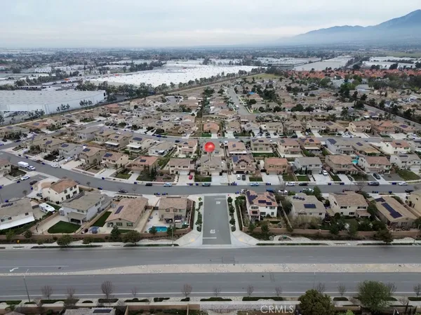 $924,900 | 7786 Arosia Drive, Fontana, CA 92336