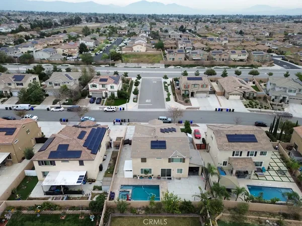 $924,900 | 7786 Arosia Drive, Fontana, CA 92336