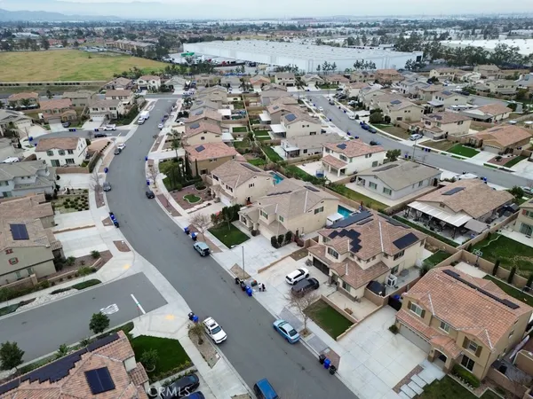 $924,900 | 7786 Arosia Drive, Fontana, CA 92336