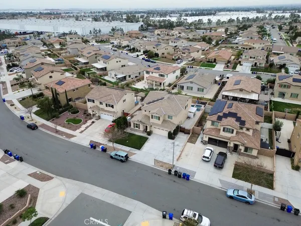 $924,900 | 7786 Arosia Drive, Fontana, CA 92336