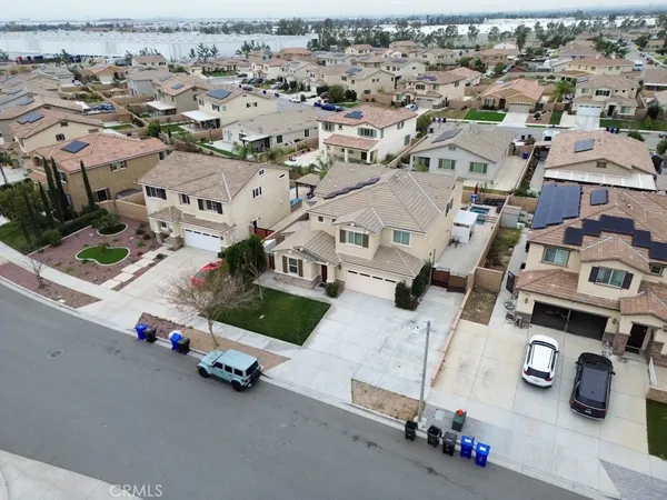 $924,900 | 7786 Arosia Drive, Fontana, CA 92336