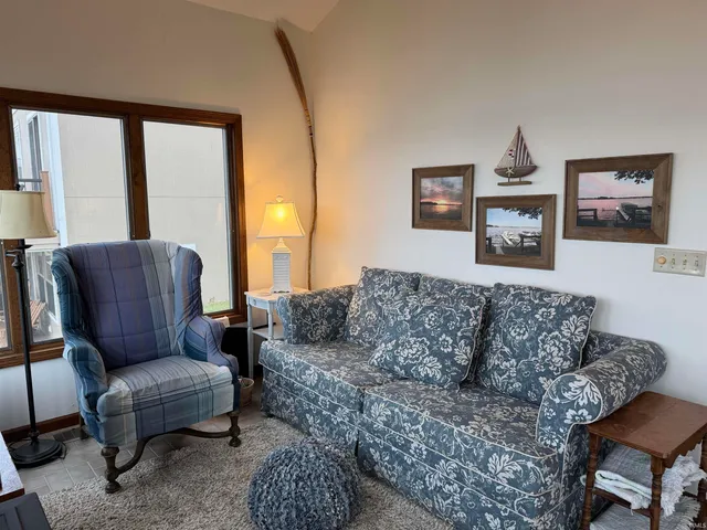 $419,900 | 2807 Barrett Road, Rochester, IN 46975