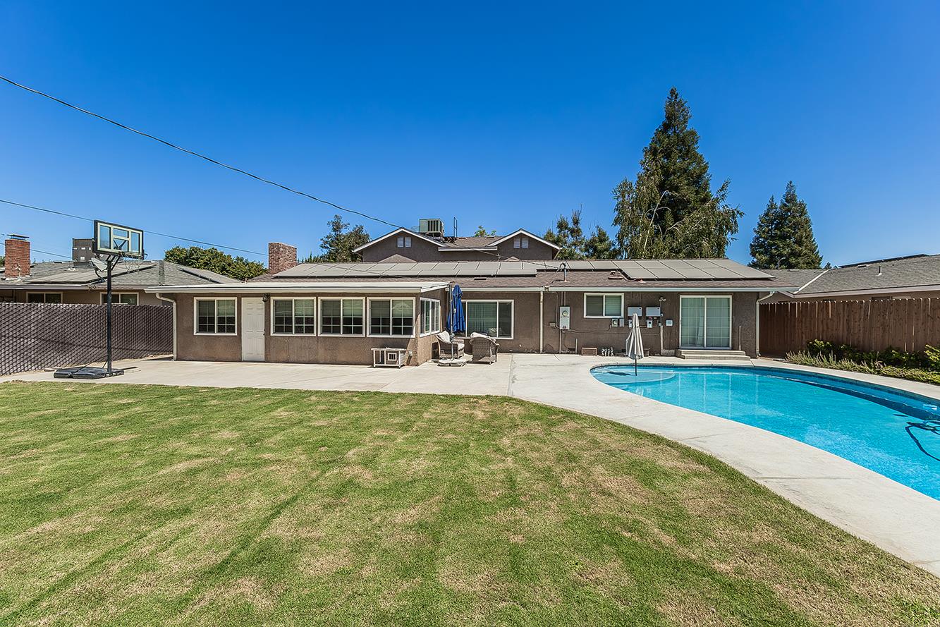 1563 South Klein Avenue Reedley, CA 93654 - Photo 60 of 81