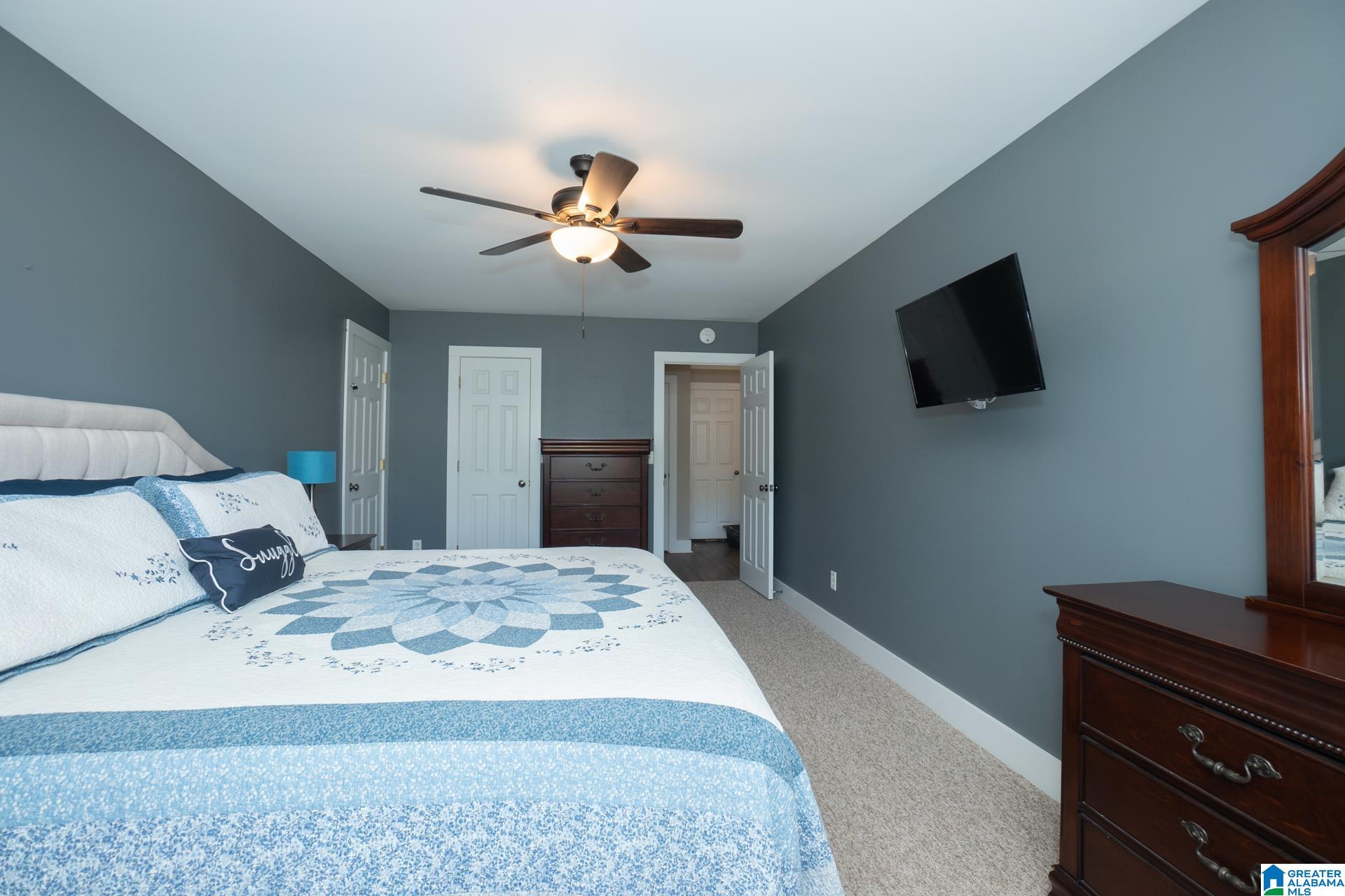 197 Nottingham Drive Calera, AL 35040 - Photo 17 of 31
