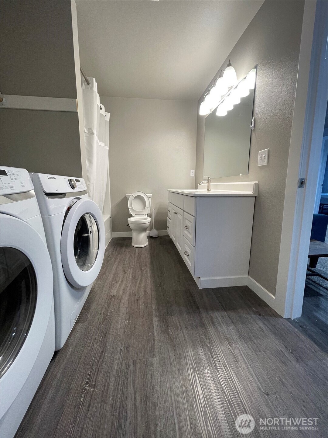 59 Elmer City Access Road Coulee Dam, WA 99116 - Photo 13 of 39 a view of living room with washer and dryer