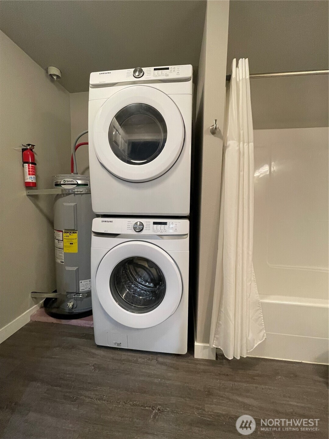 59 Elmer City Access Road Coulee Dam, WA 99116 - Photo 28 of 39 a view of a hallway with washer and dryer