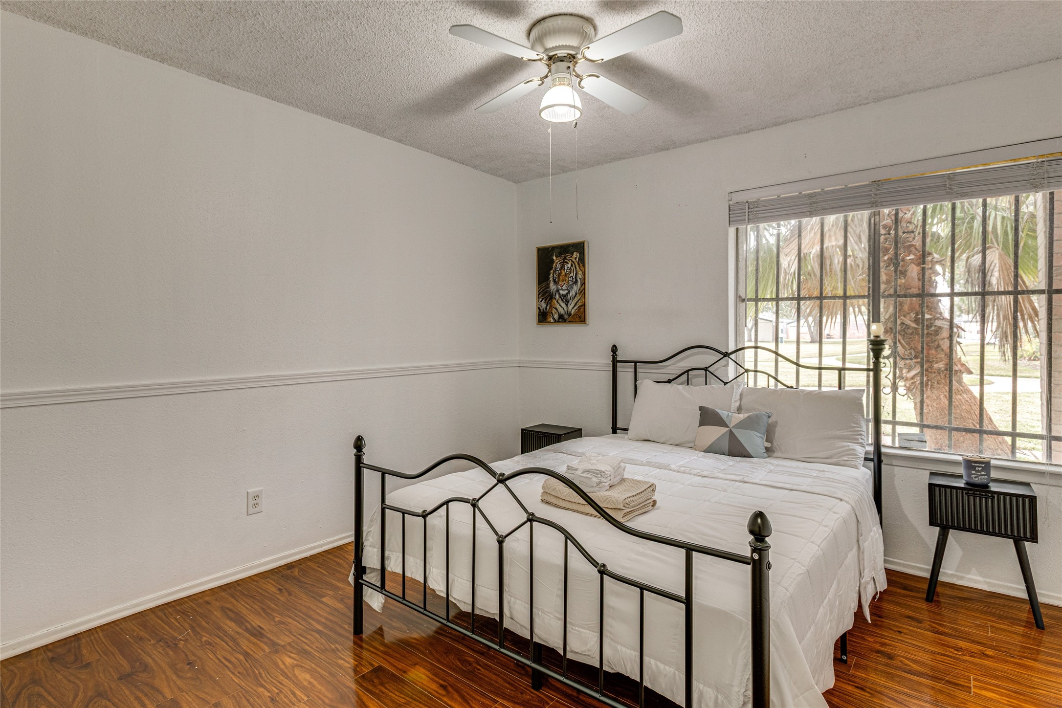 7114 South Dairy Ashford Road Houston, TX 77072 - Photo 4 of 26 Gallery Image 4