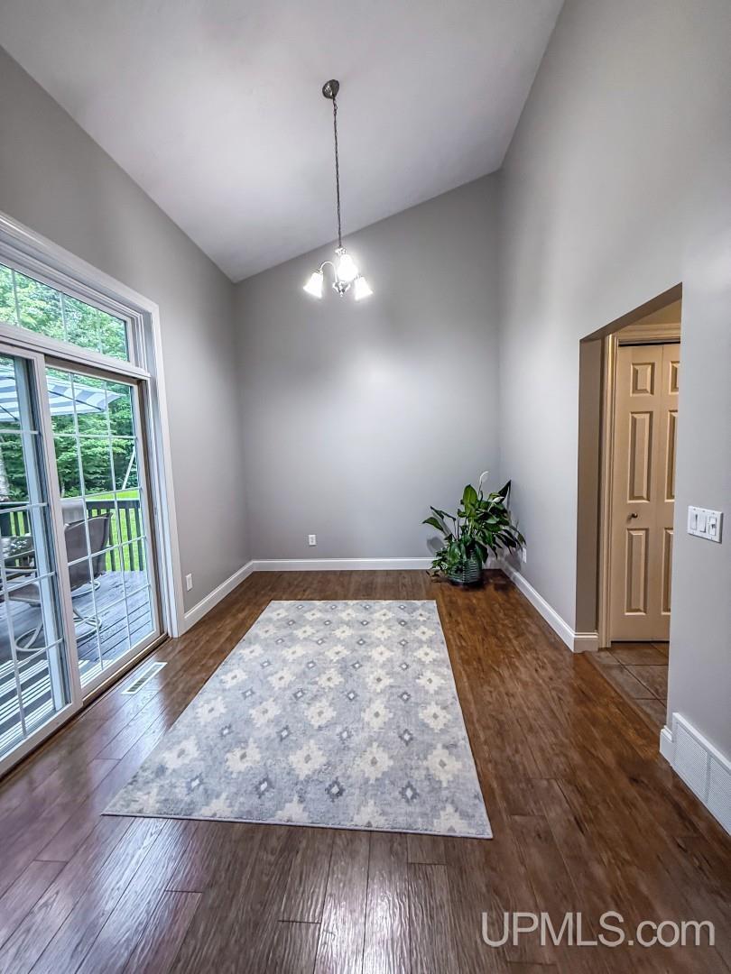 1055 Highland Drive Ishpeming, MI 49849 - Photo 10 of 75