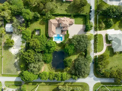 $3,699,000 | 18951 Southwest 53rd Street, Southwest Ranches, FL 33332