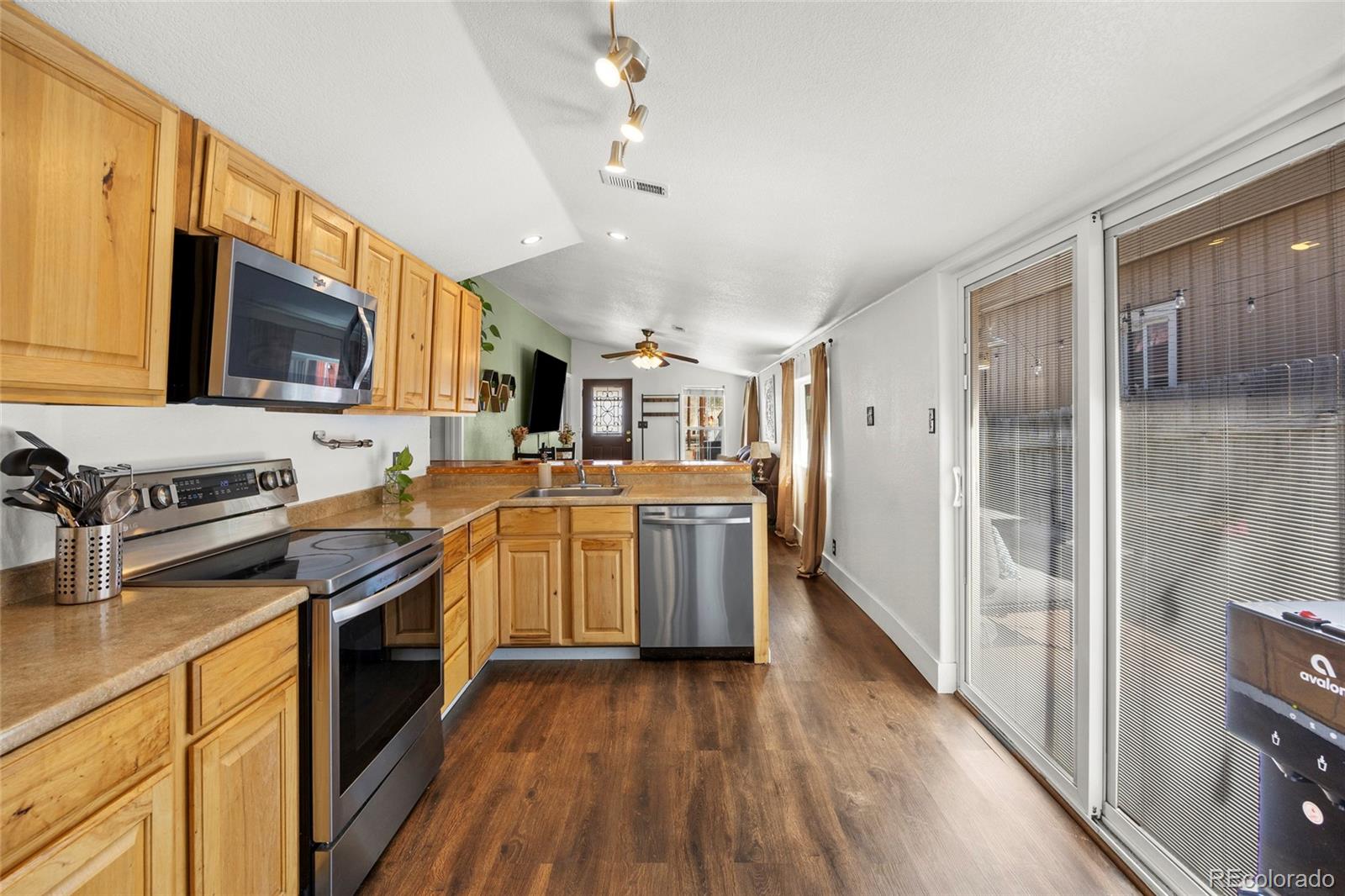 24331 Main Street Elbert, CO 80106 - Photo 11 of 37