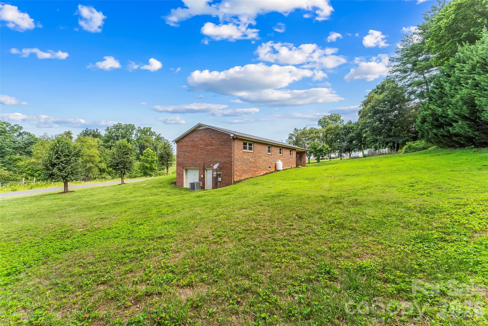 3695 Bradley Road Morganton, NC 28655 - Photo 25 of 30