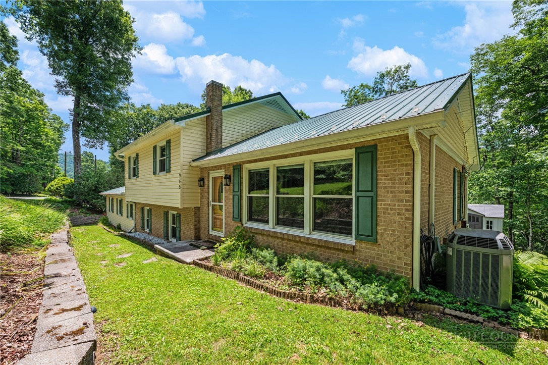 945 7 Oaks Road Boone, NC 28607 - Photo 39 of 50