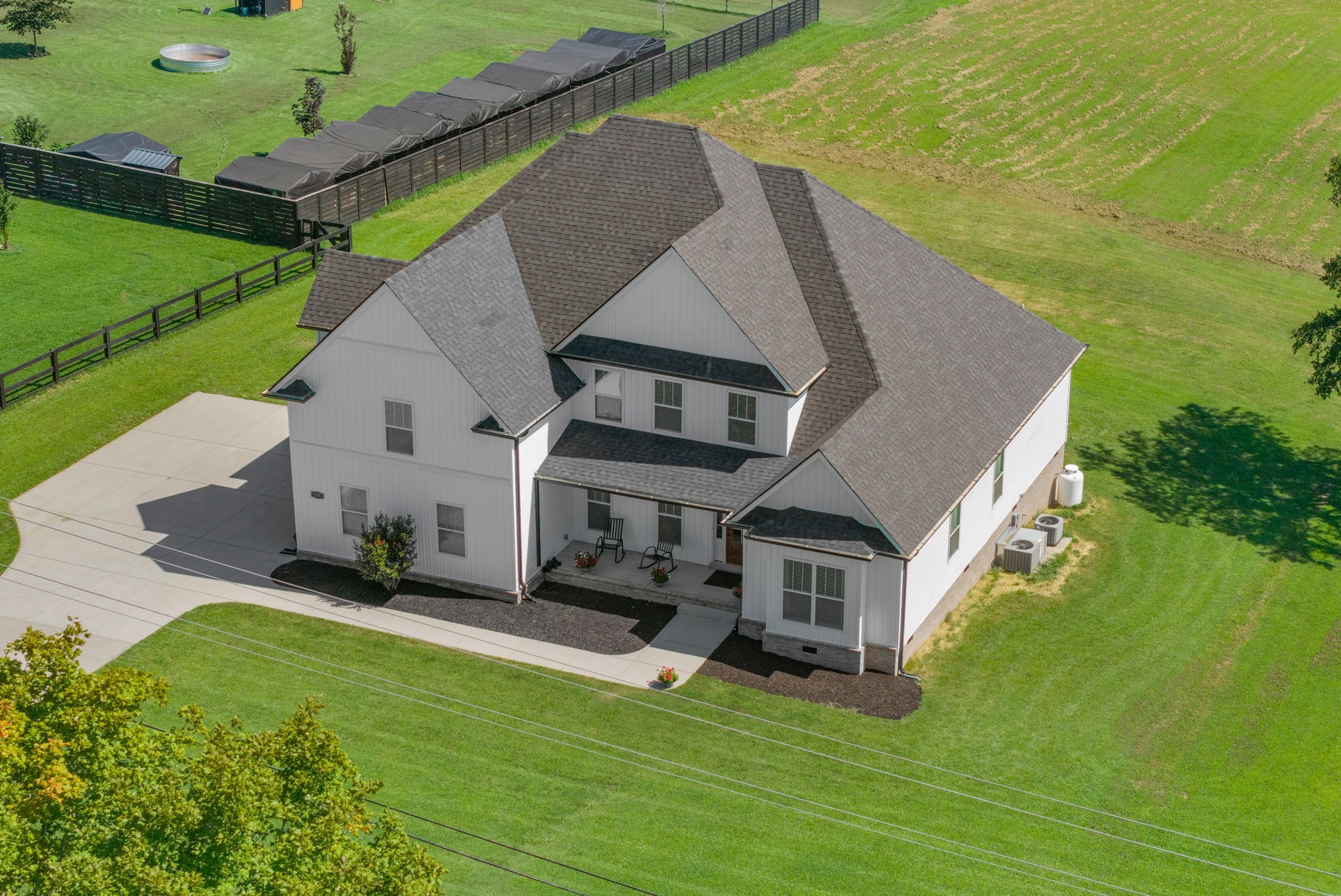 1387 Southside Road Southside, TN 37171 - Photo 2 of 80 Gallery Image 2