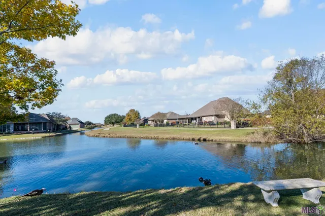 $299,000 | 6029 Courtyard Drive, Gonzales, LA 70737