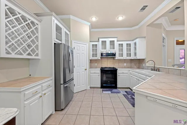 $299,000 | 6029 Courtyard Drive, Gonzales, LA 70737