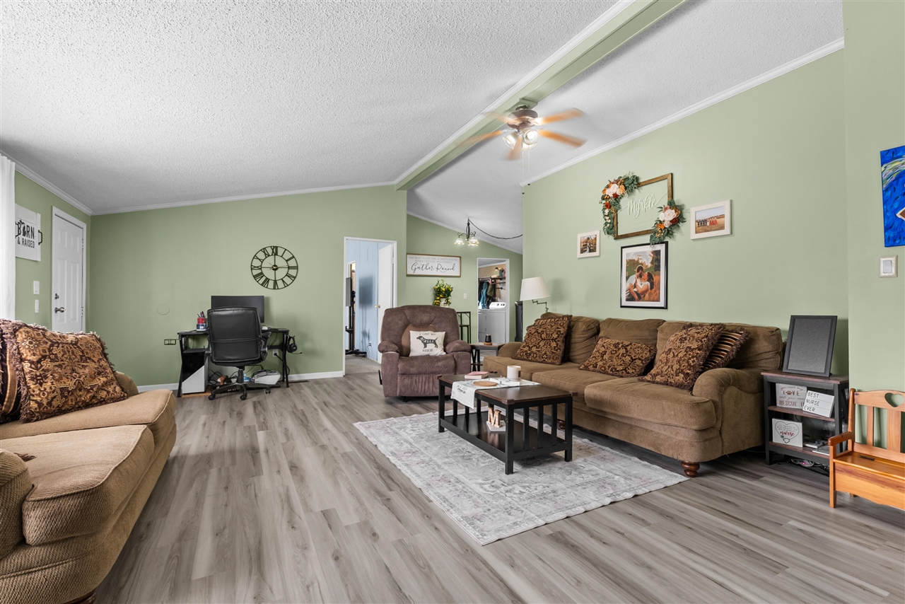 104 Seneca Street Decatur, MI 49045 - Photo 6 of 35