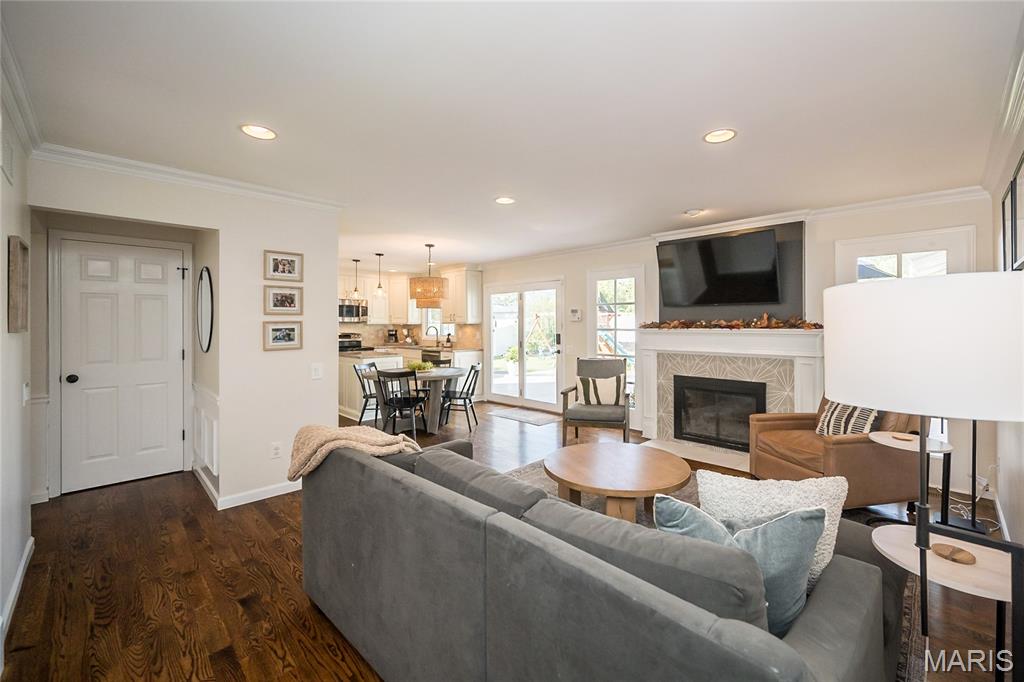 925 Camargo Drive Ballwin, MO 63011 - Photo 11 of 55