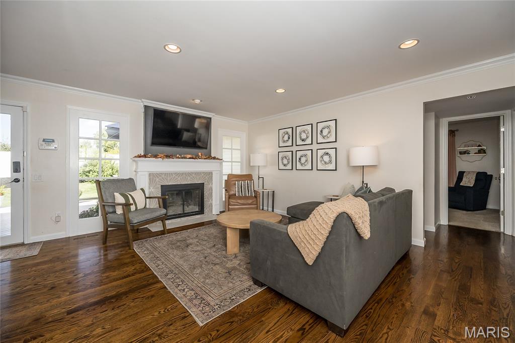 925 Camargo Drive Ballwin, MO 63011 - Photo 12 of 55