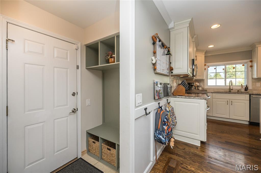 925 Camargo Drive Ballwin, MO 63011 - Photo 23 of 55