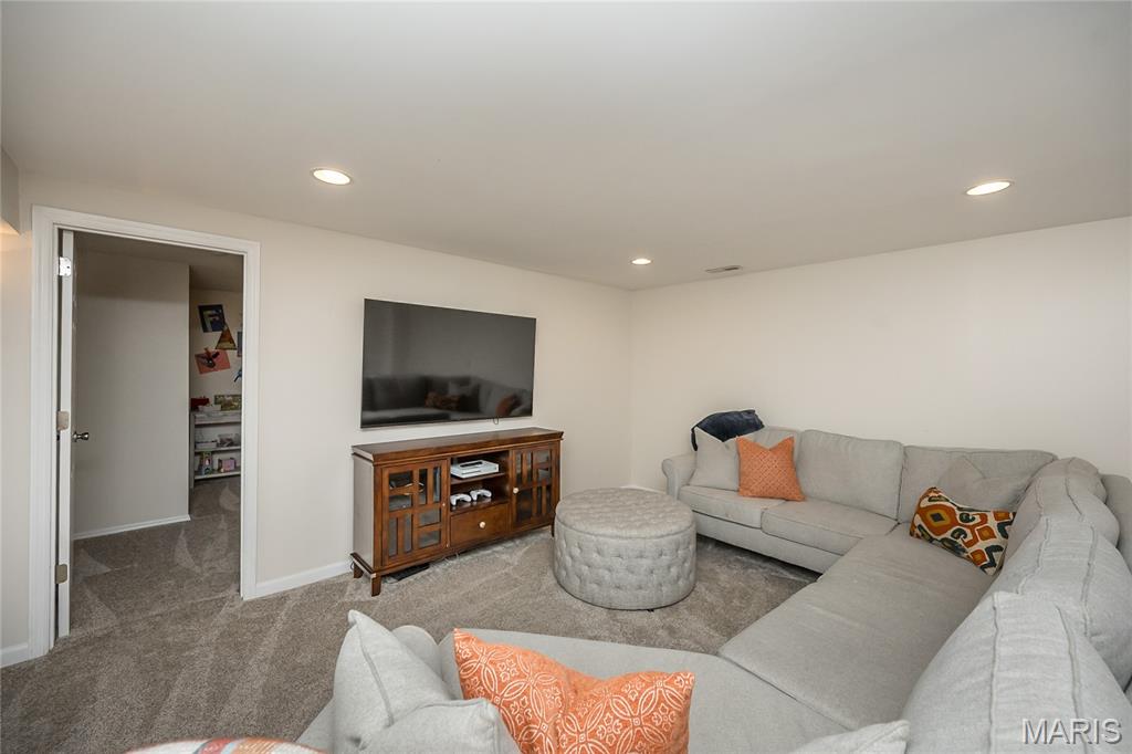 925 Camargo Drive Ballwin, MO 63011 - Photo 39 of 55